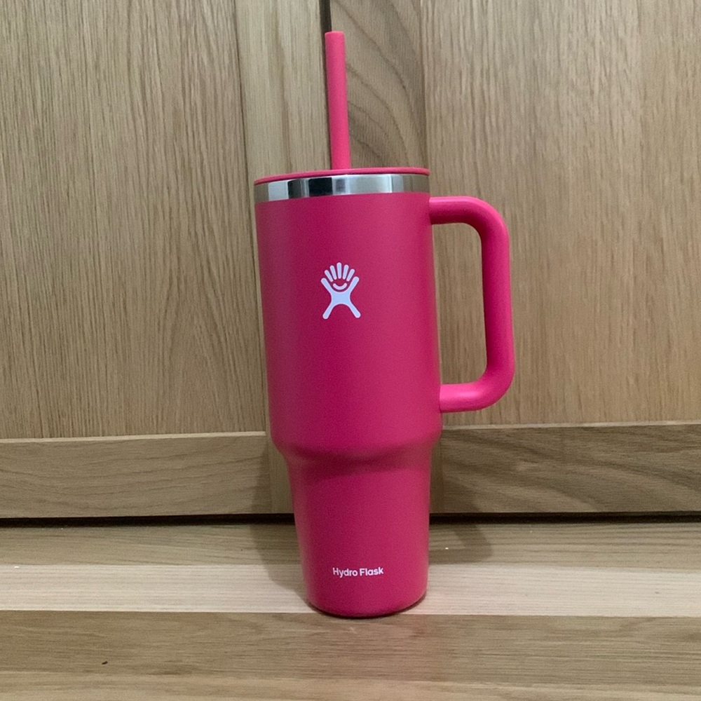 Hydroflask tumbler